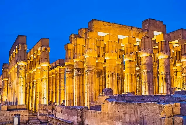 Private Luxor Tour From Hurghada Medinet Habu & Valley of the Queens