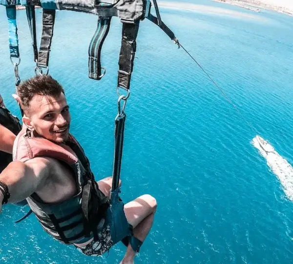 Booking Your Parasailing Experience